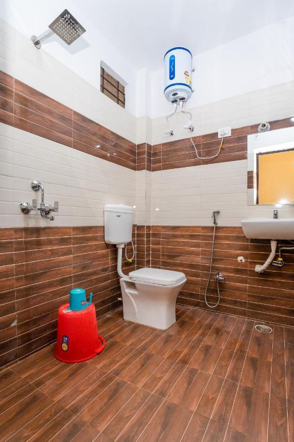 Ventex Inn Lucknow Ngoại thất bức ảnh